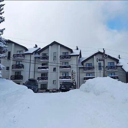 Hotel Adrenalin *